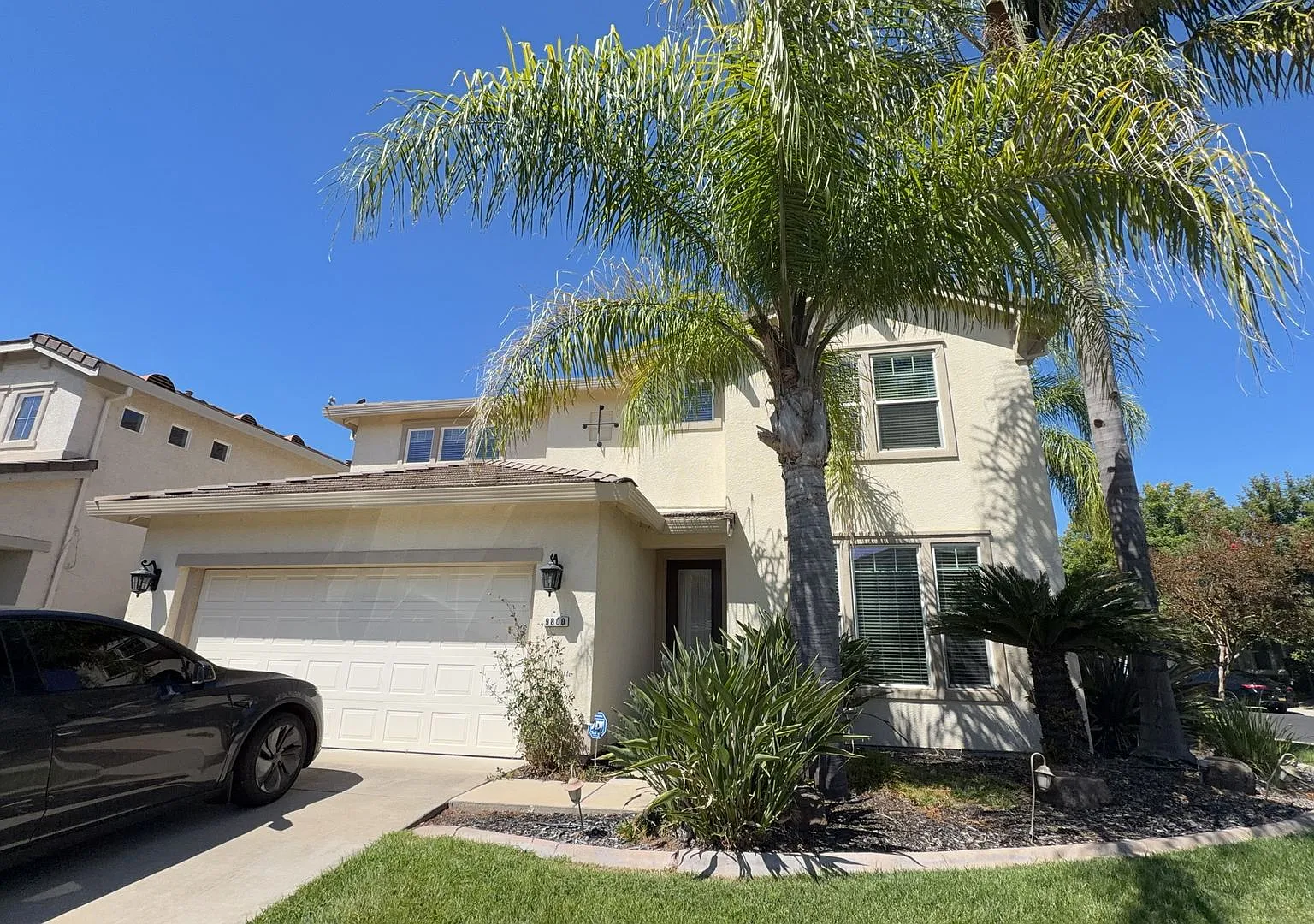 9800 Pipit Way — Photo 1