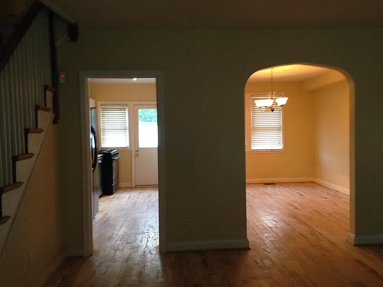 Living Room (Spacious)