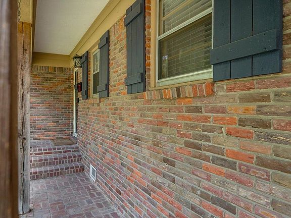 5th image of 1127 Perkins Ter