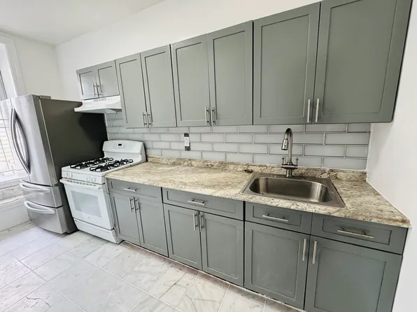 25-38 22nd Street image 2 of 17