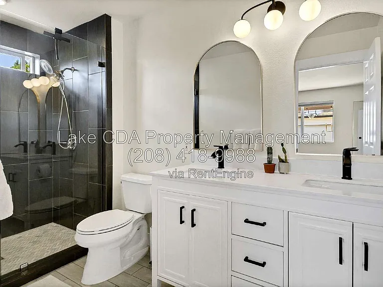 2082 E Greenleaf Ln — Photo 23