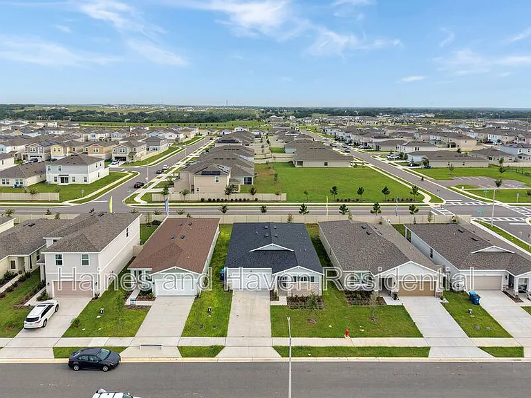 4136 Lavender Ct — Photo 3