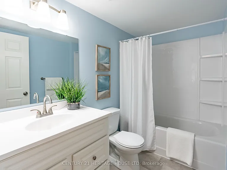 15 Hofstetter Ave #208 — Photo 10