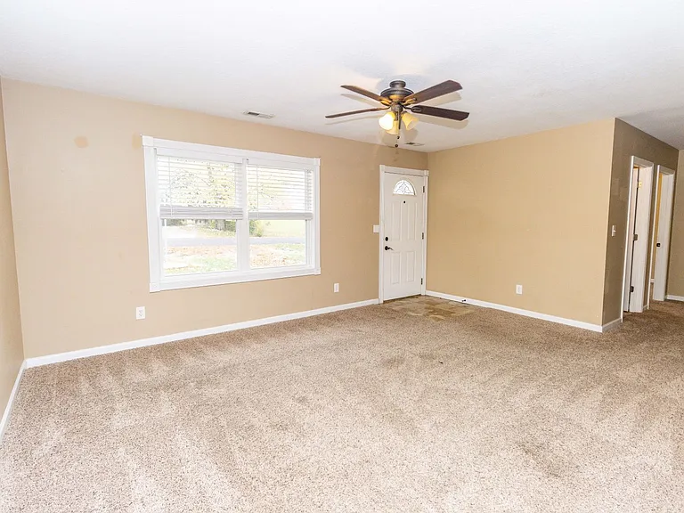 801 N Wester Ln — Photo 12