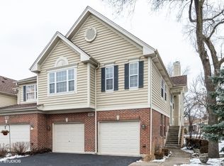 1307 Danada Ct, Naperville, IL 60563