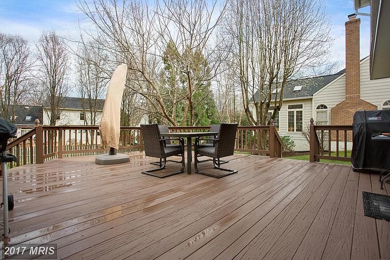 2nd image of 8303 Riverton Ln