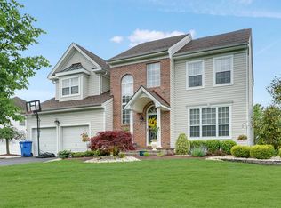 18 Lancaster Way, Jackson, NJ 08527