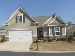 141 Abbey Cir, Woodstock, GA 30188