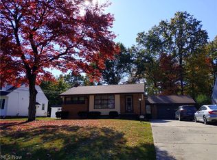 6402 Dora Blvd, Independence, OH 44131