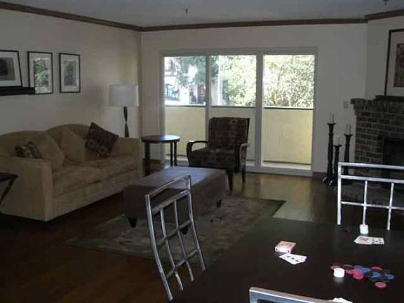 2nd image of 1056 El Camino Real APT 102