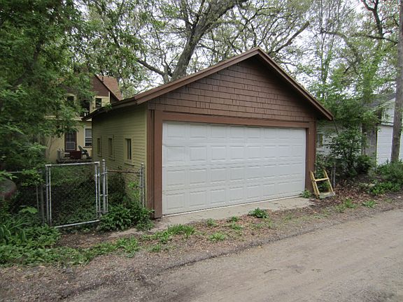 5th image of 1522 North Ave NE