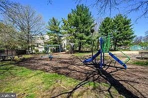 39 Mulberry Ct — Photo 19