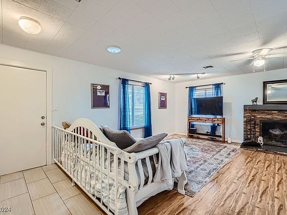 5th image of 3697 Casey Dr