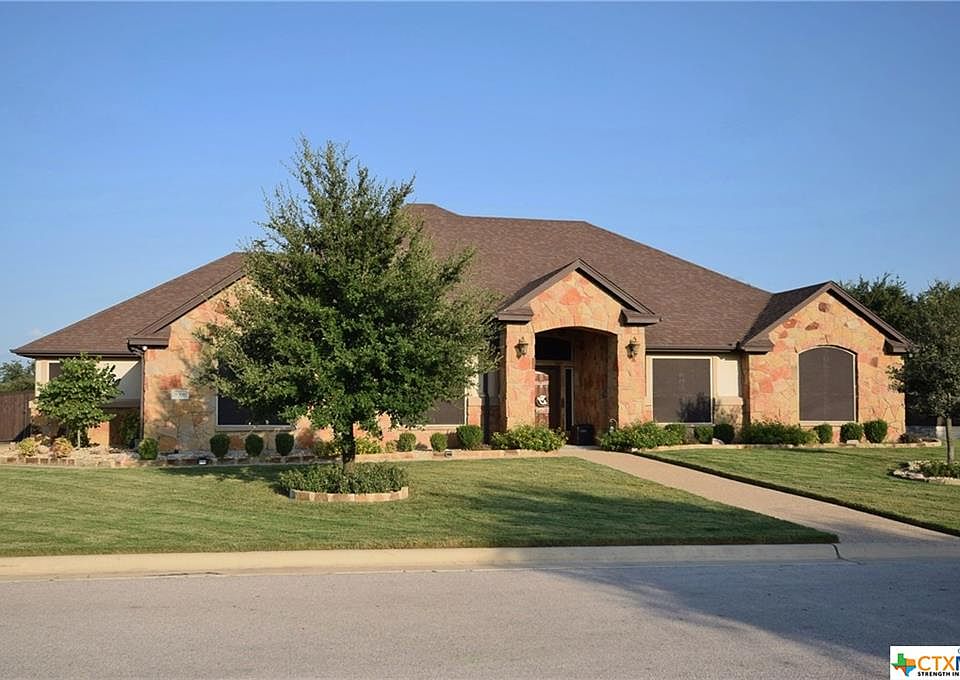 1st image of 5009 Meadow Oaks Dr