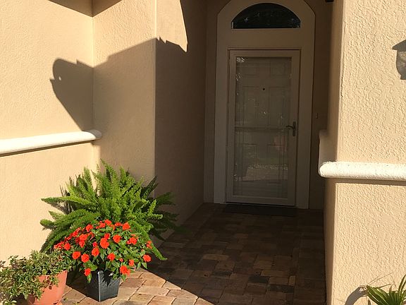 4th image of 211 Oceanway Dr