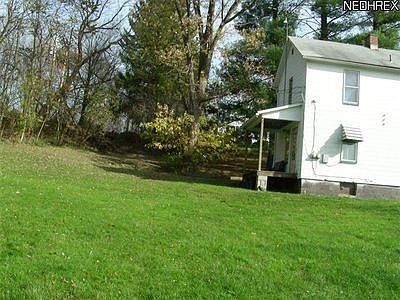3rd image of 583 Moore Ln