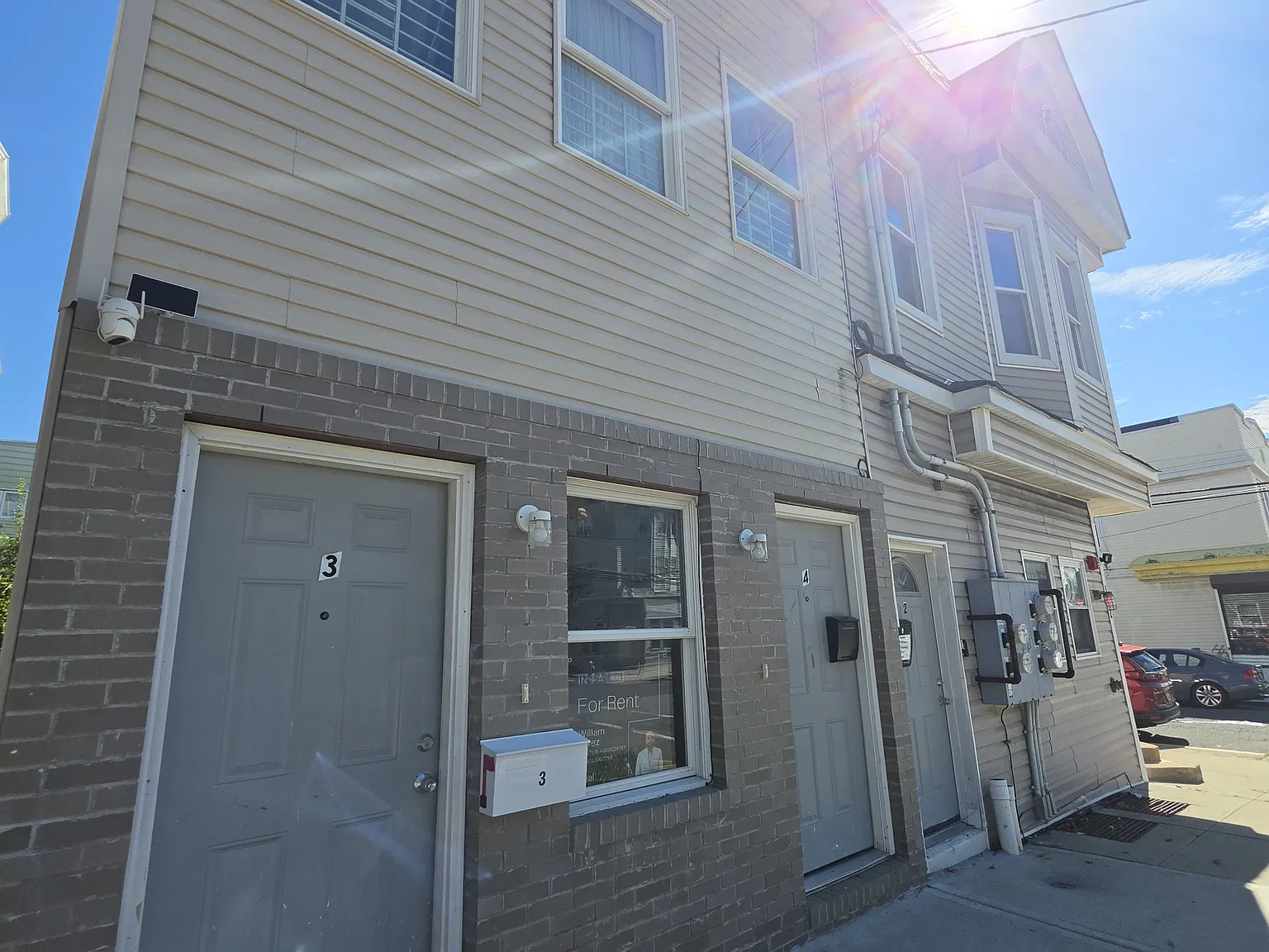 2 bed, $2,000 — Photo 1