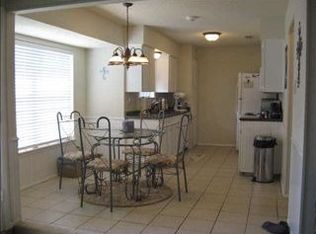 5932 Oak Hill Rd, Watauga, TX 76148