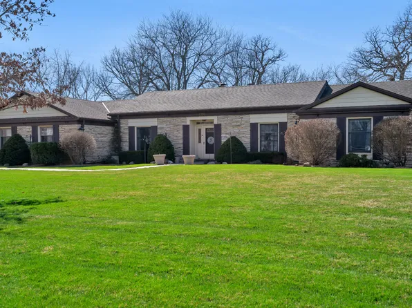 5775 Barrington Rd, Morris, IL 60450