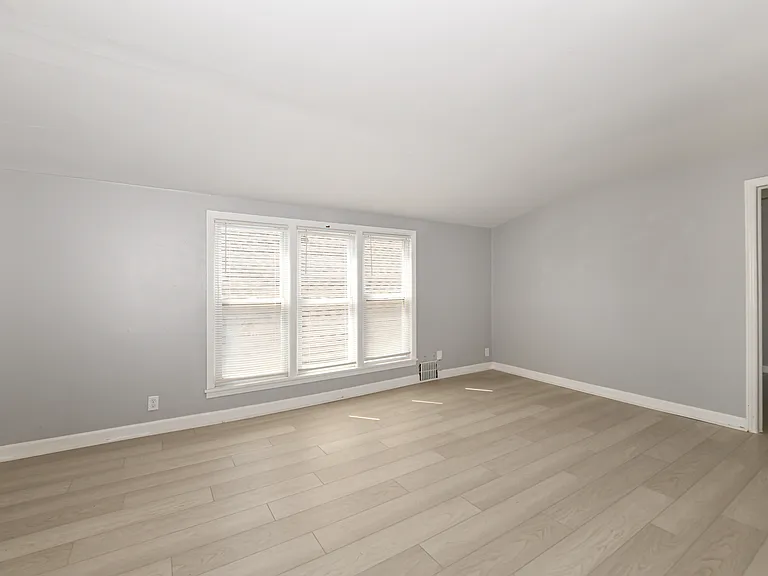 2230 S 72nd St #2 — Photo 10