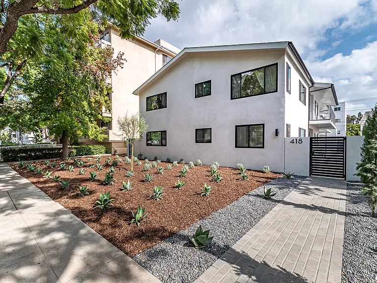 418 N Palm Dr #1 — Photo 18