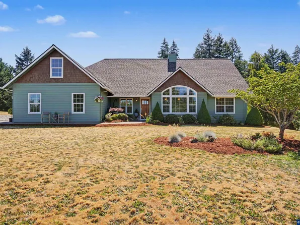 30090 Vicki Ln, Lebanon, OR 97355