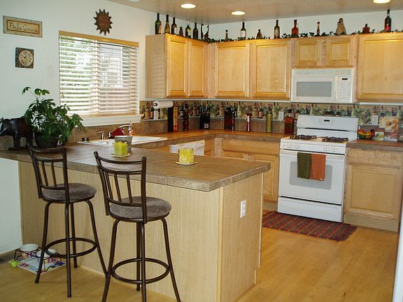 large kitchen with plenty of space