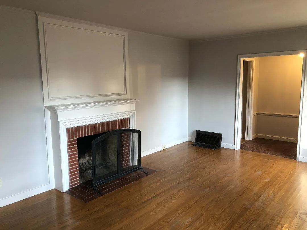 Living room with fireplace - 3985 Colonial Way