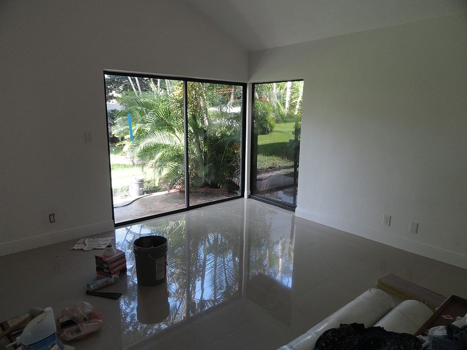 1st image of 5620 Hammock Ln