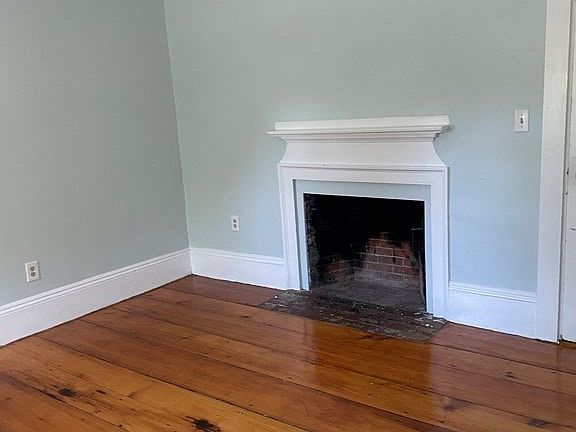 4th image of 18 Southern Ave #B