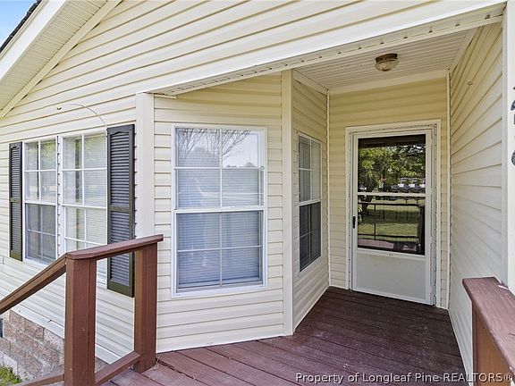 5th image of 256 Summer Hill Rd
