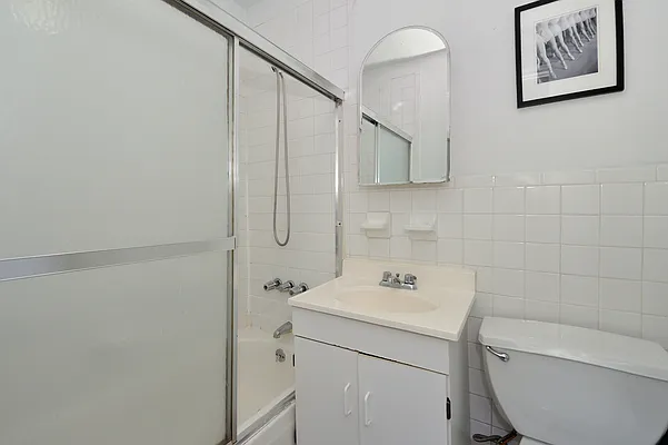 Rented by Furnished Habitat | media 32