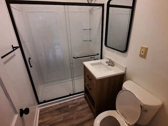 4th image of 2116 Treasure St #2116