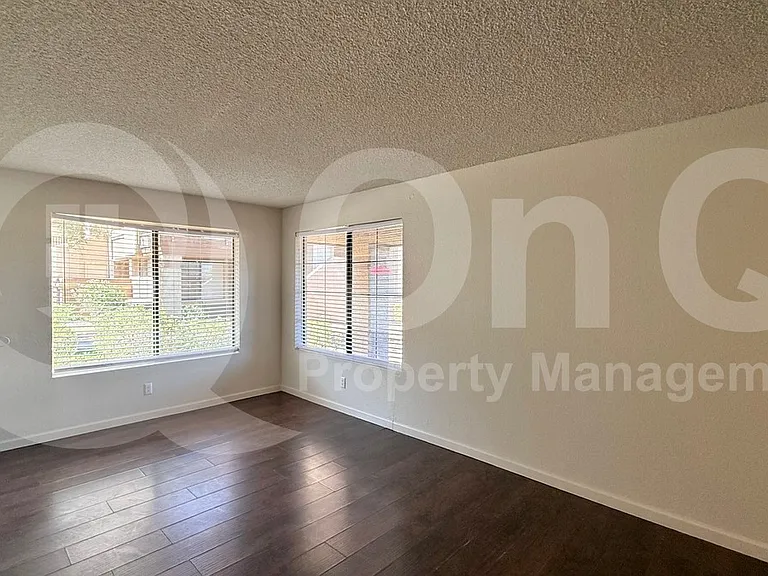 1905 E University Dr #F124 — Photo 8