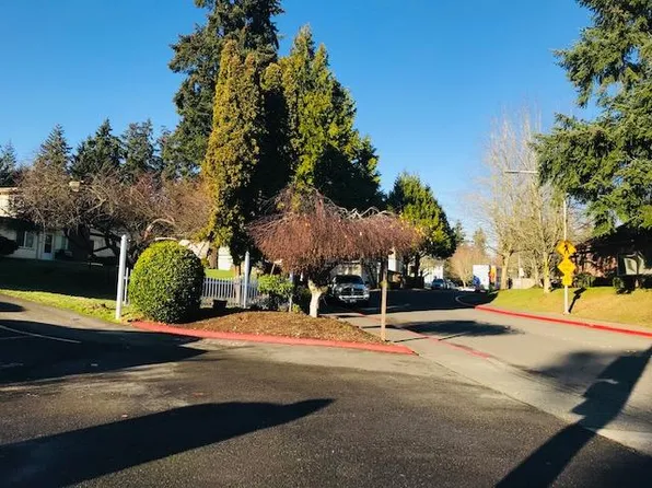 Sunset Highlands Apartments