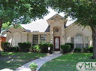 2523 Glen Morris Rd, Carrollton, TX 75007