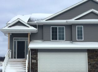 1136 Redbud Ave, Tiffin, IA 52340