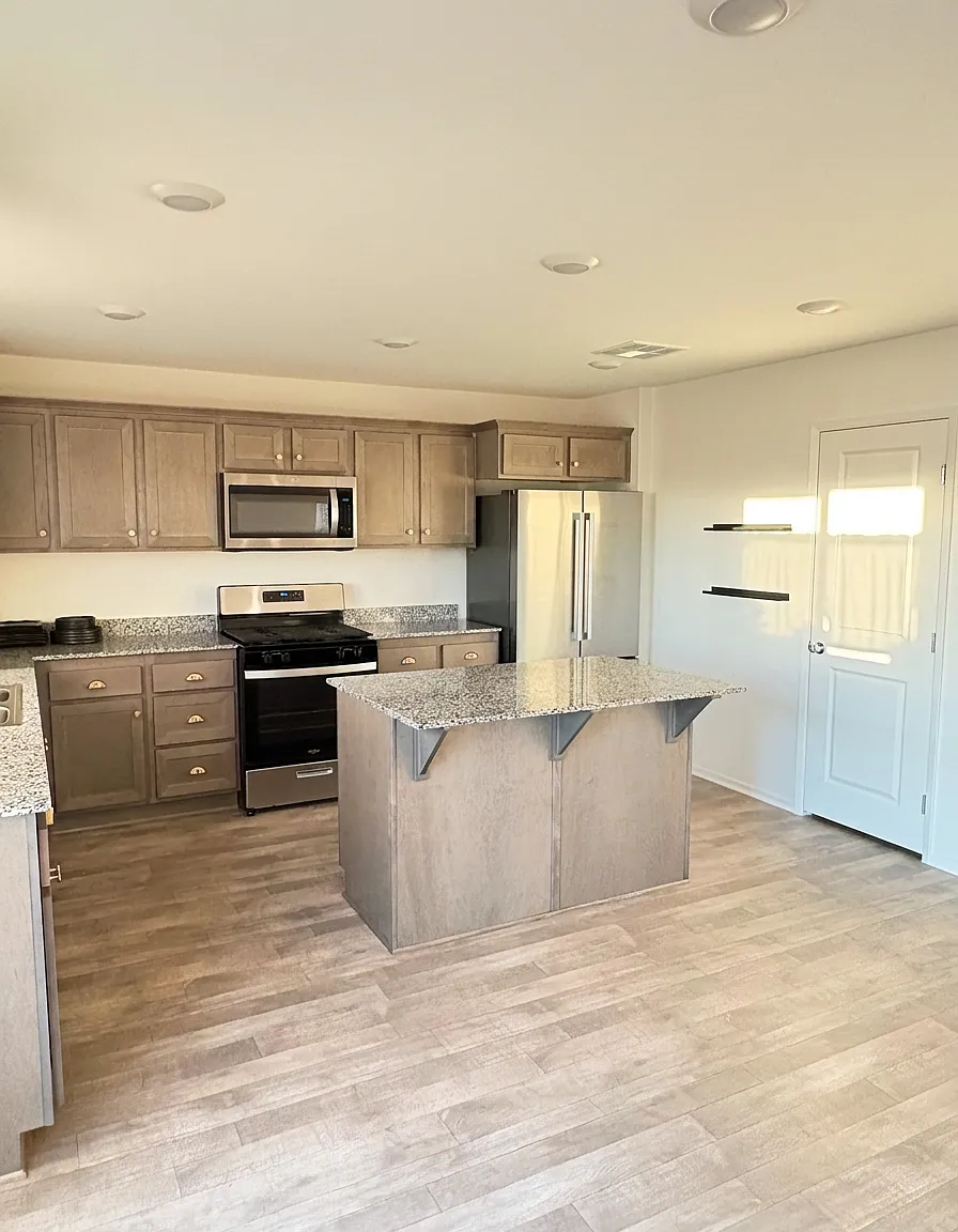 28743 Camaro Drive - 1 — Photo 3