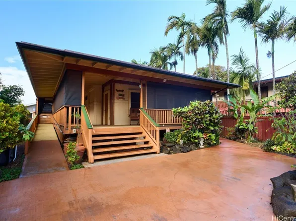 58-111 Kaunala St, Haleiwa, HI 96712