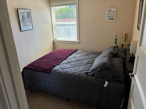3rd image of 301 Belle Ave #A