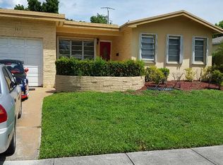 5641 Jefferson St, Hollywood, FL 33023