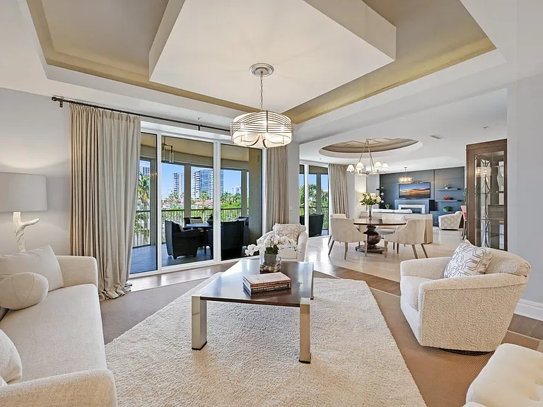 4501 Gulf Shore Blvd N #404 — Photo 4