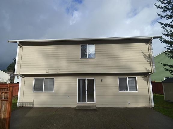 3rd image of 13520 110th Avenue Ct E