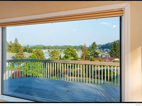 2nd image of 439 Modoc Way