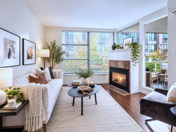 638 W 7th Ave #322, Vancouver, BC V5Z 1B5
