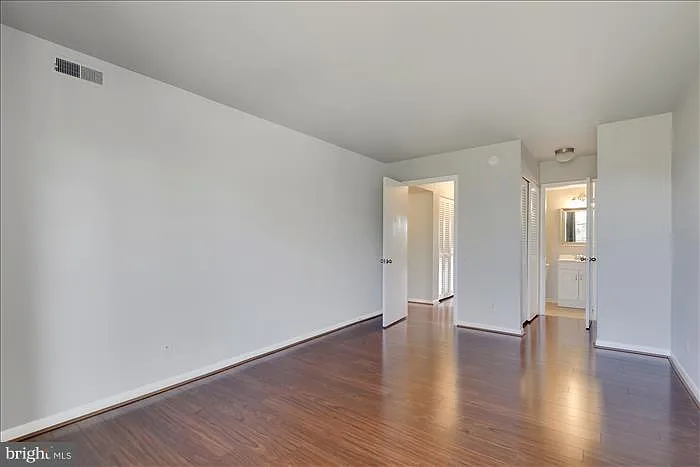 755 Fairview Ave #C — Photo 8
