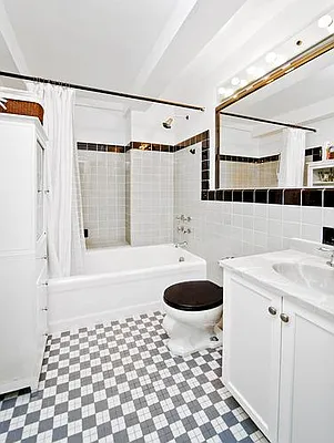 Rented by Bank Neary | media 19