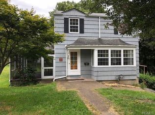 1825 Carhart Ave, Peekskill, NY 10566