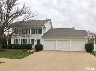 7116 N Hunters Trce, Peoria, IL 61614