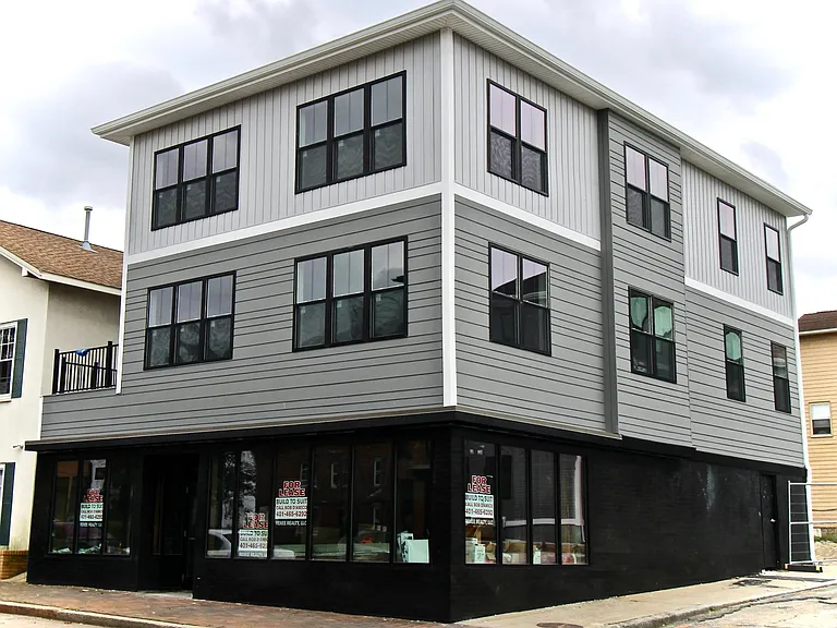 408 Atwells Ave #3 — Photo 10